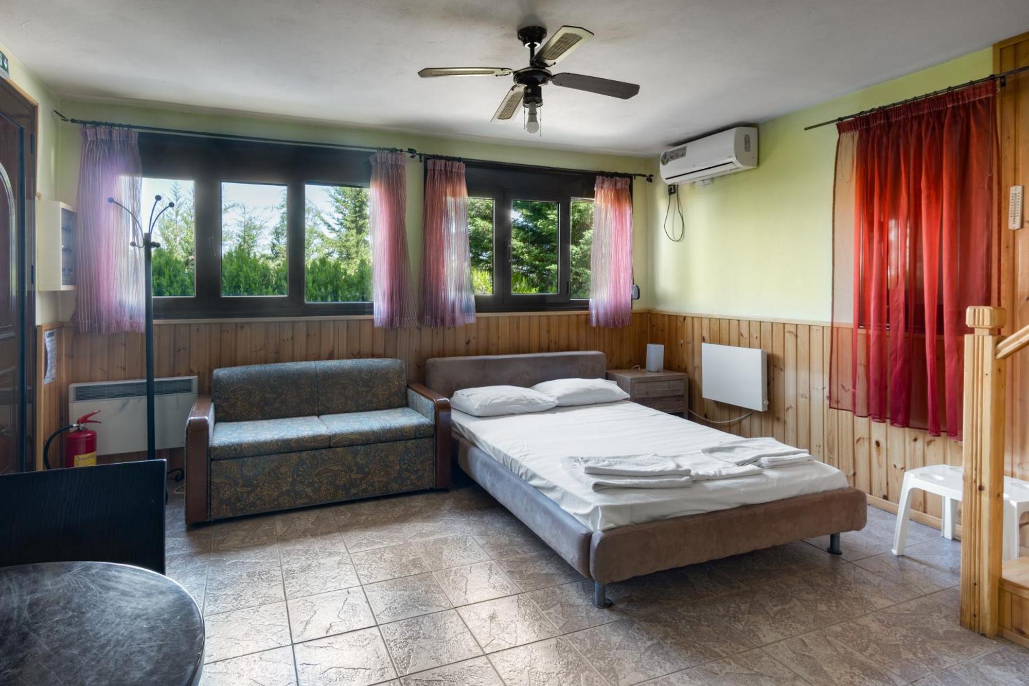Molos  Zeus-Village Οικισμός Φινλανδικών Chalet Με Πισίνες & Γυμναστήριο מראה חיצוני תמונה