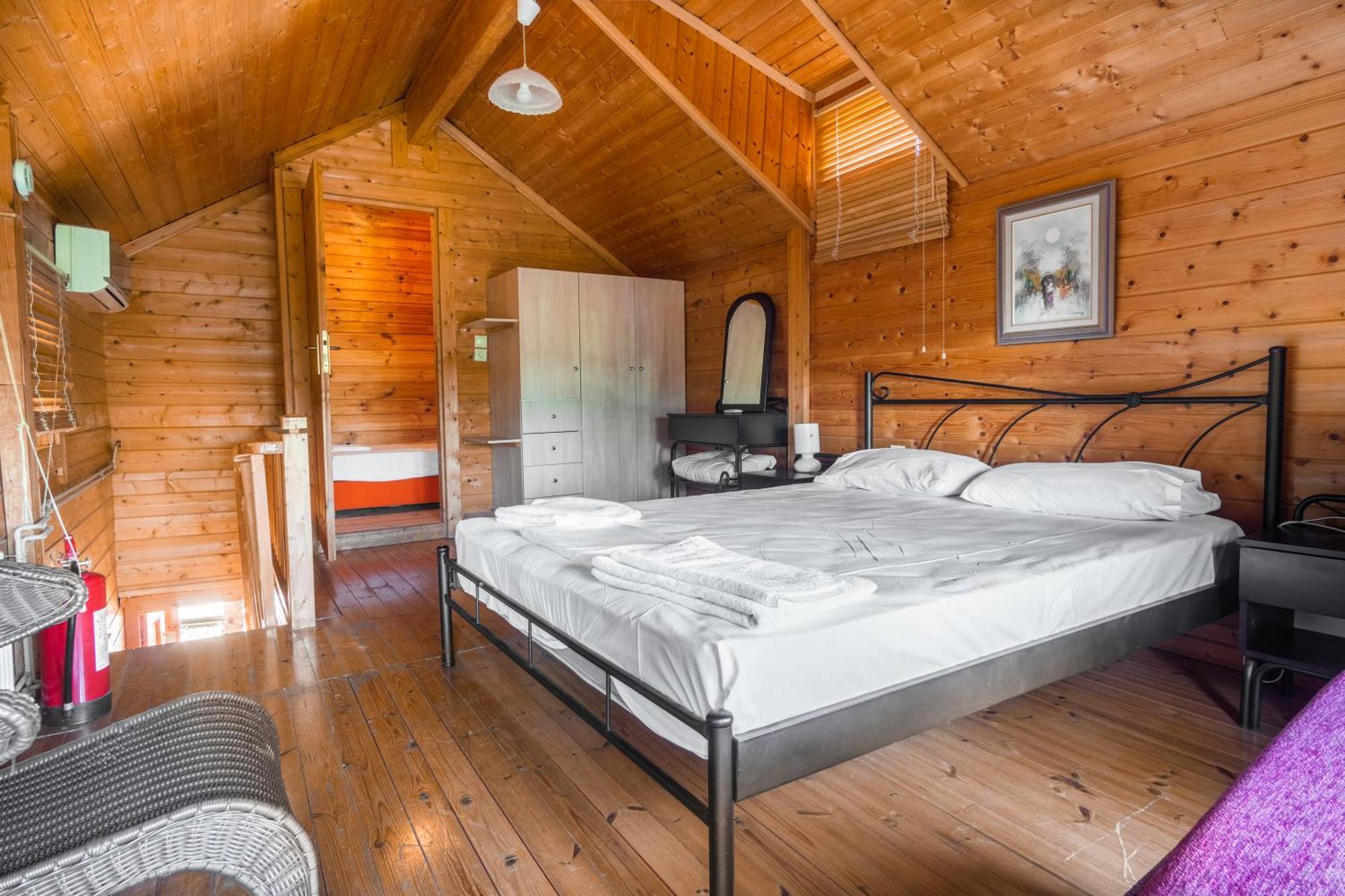 Molos  Zeus-Village Οικισμός Φινλανδικών Chalet Με Πισίνες & Γυμναστήριο מראה חיצוני תמונה